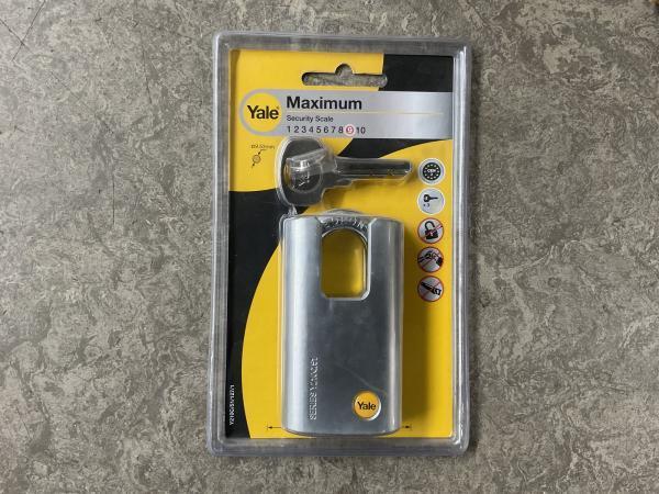Veiling - 4x Yale hangslot staal afgesloten beugel 51mm, Motoren, Accessoires | Sloten