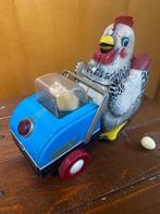 ME China - Blikken speelgoed - Battery Operated Hen With, Antiek en Kunst