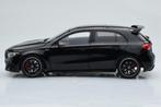 NZG 1:18 - Modelauto - Mercedes-Benz A45 AMG, Nieuw