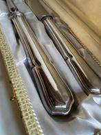 MARY FRÈRES ORFÈVRE, Chambly - Houtwerkset (2) Lodewijk