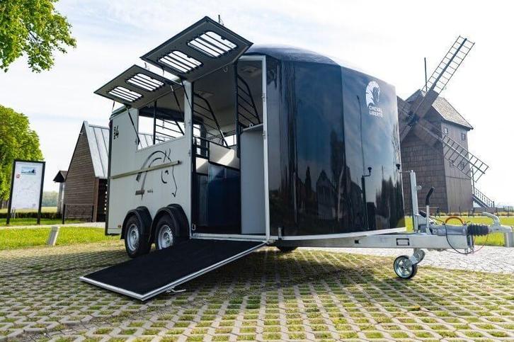 Paardentrailer 4 PAARDEN Cheval Liberté Paardenvan Langemark, Dieren en Toebehoren, Paarden en Pony's | Trailers en Aanhangwagens