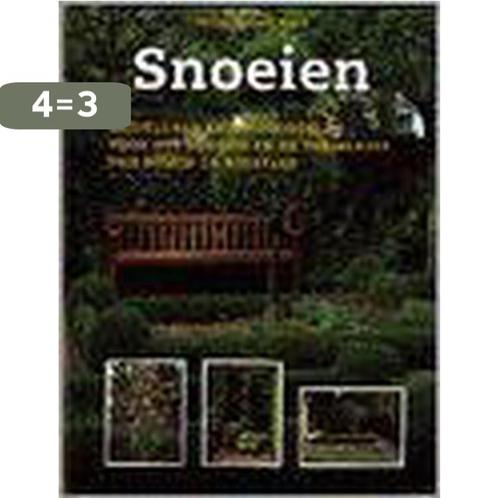 Snoeien 9789062487950 K.T. Noordhuis, Boeken, Hobby en Vrije tijd, Zo goed als nieuw, Verzenden