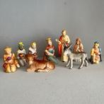 Goebel - Figurine - Kerststal – 9-delige porseleinen set –
