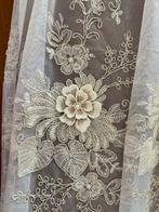 Elegante en waardevolle tulle Barocco met bloemrijke, Antiek en Kunst