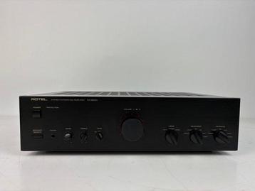 Rotel - RA-980BX Audio versterker
