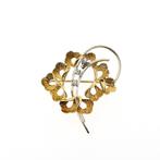 Bicolor gouden florale broche met diamant | 0,06 ct., Handtassen en Accessoires, Broches, Gebruikt, Overige kleuren, Ophalen of Verzenden