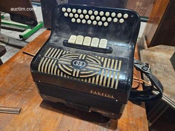 Vintage accordeon Farfisa Diaton III beschikbaar voor biedingen