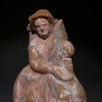 Oud-Grieks Terracotta Eros op een zwaan. 13,5 cm H. Zeer
