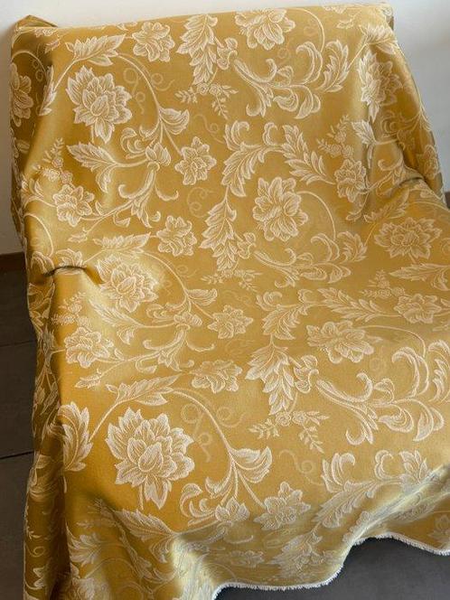 Gouden Moor: De Stoffen die de Interieurs Verlichten -, Antiek en Kunst, Antiek | Tapijten, Tafelkleden en Textiel