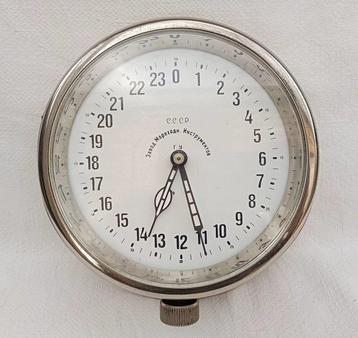 Scheepsklok - USSR. Plant of Nautical Instruments - -