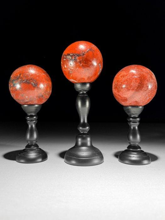 Geen minimumprijs - Prachtige set van 3 Rode Jaspis Sferen, Antiquités & Art, Art | Objets design