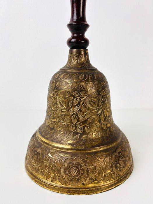 Decoratieve bel - Antieke gegravuurde schoolbel - Europa, Antiek en Kunst, Curiosa en Brocante