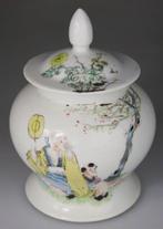 Dekselvaas - Famille Rose - Merk - Porselein - China - Begin, Antiek en Kunst