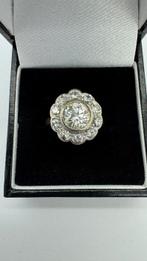 Ring - 18 karaat Witgoud - 2.50ct. tw. Diamant (Natuurlijk), Handtassen en Accessoires, Ringen, Nieuw