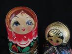 Twee unieke handgemaakte Russische matroesjka sets -, Antiek en Kunst