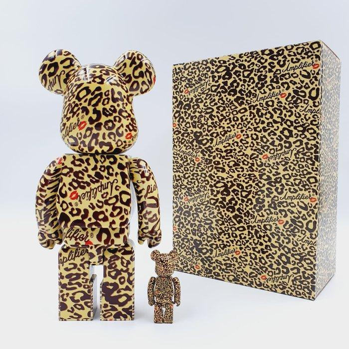 Medicom Toy Be@rbrick x Amplifier - Amplifier 400% 100%, Antiek en Kunst, Kunst | Designobjecten