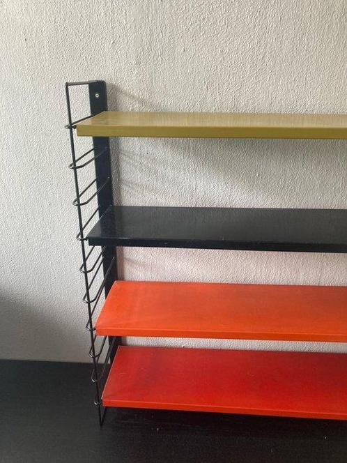 Wandrek - Metaal - Vier liggers diverse kleuren, Antiek en Kunst, Kunst | Designobjecten