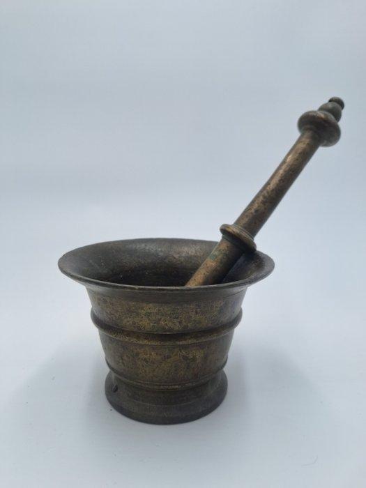 Vijzel en stamper - Brons - Spaanse vijzel, Antiek en Kunst, Antiek | Keukengerei