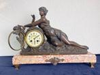 Figurale pendule - Brons, Marmer, Messing - 1850-1900