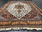 Bidjar - Vloerkleed - 240 cm - 165 cm, Nieuw