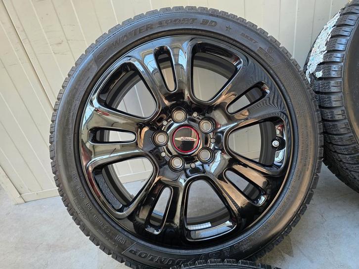Mini JCW Electric / Cooper / One Winterbanden 17 inch NIEUW, Auto-onderdelen, Banden en Velgen, 17 inch, Winterbanden, 185 mm