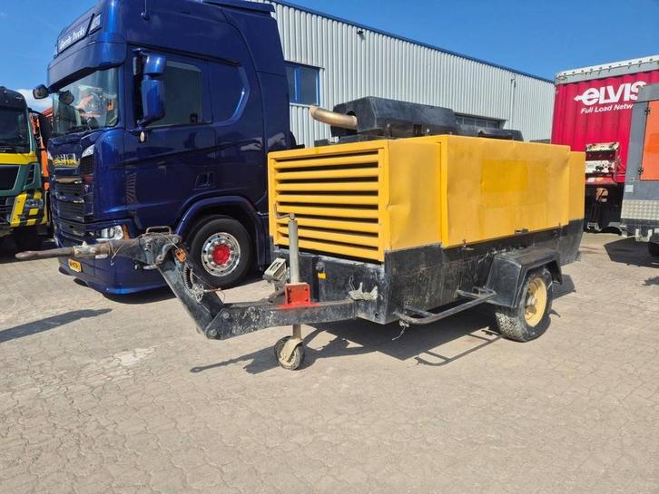 Veiling: Compressor Atlas Copco XAHS236MD Euro Box Diesel 13, Zakelijke goederen, Machines en Bouw | Pompen en Compressoren, Ophalen