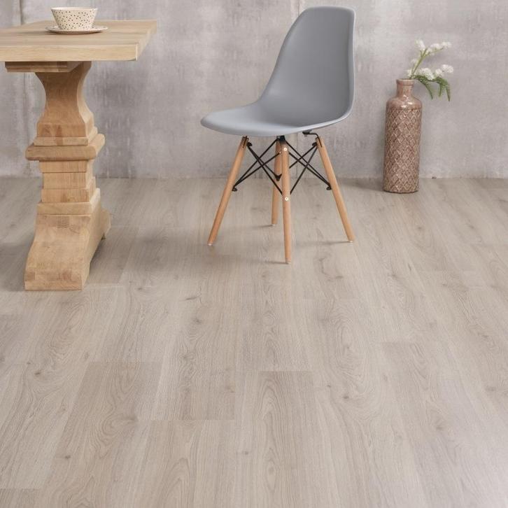 GRATIS laminaatvloeren – i.c.m. ondervloer en plinten!, Doe-het-zelf en Bouw, Vloerdelen en Plavuizen, 10 tot 30 cm, 50 tot 150 cm