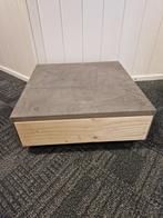 Laag verrijdbaar meubel 67x69x26cm hout gebruikt, Ophalen of Verzenden