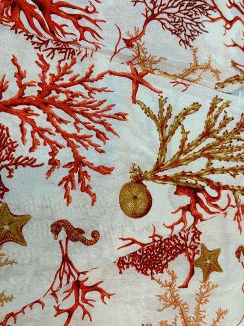 Corail Méditerranéen : LEssence de la Mer sur Tissu - Tissu, Antiek en Kunst, Antiek | Tapijten, Tafelkleden en Textiel