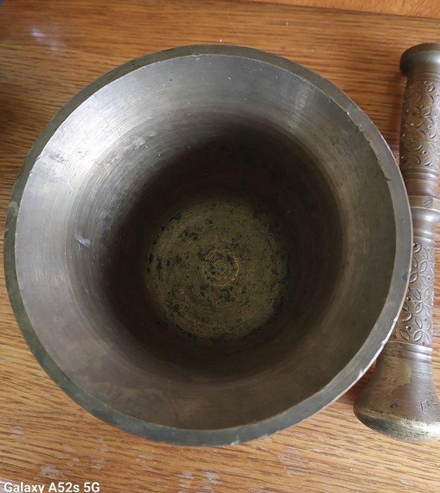 Vijzel en stamper (2) - Brons - brons, Antiek en Kunst, Antiek | Keukengerei