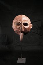 Masque Luba - Féminin - Oiseau (Bienveillant) - République
