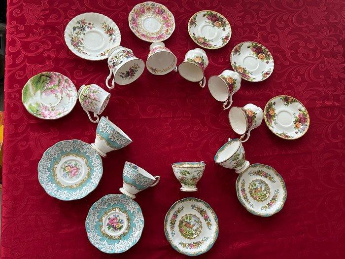 Royal Albert - Service à café (10) - Handgedecoreerd, Antiquités & Art, Curiosités & Brocante