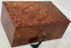 Kist - Palissander, Thuya