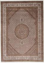 New Indian Tabriz Wool&Silk Carpet with Luxurious Mahi, Huis en Inrichting, Nieuw