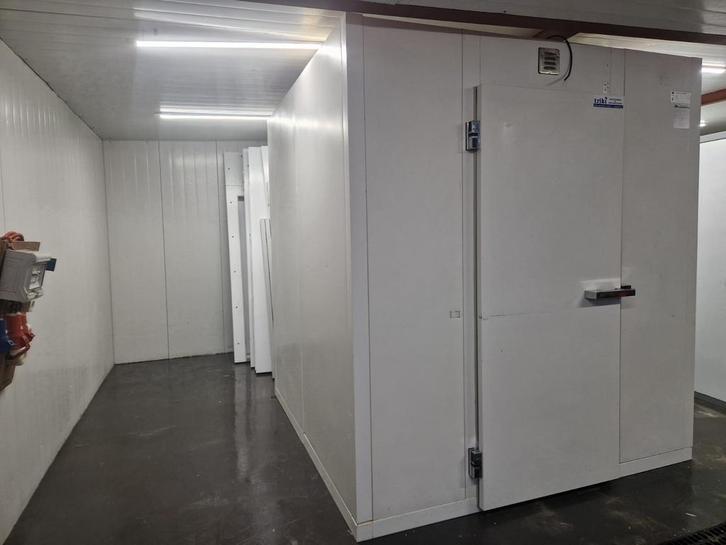 Vriescel 216 x 216 x 246 cm, Zakelijke goederen, Horeca | Keukenapparatuur, Gebruikt, Koelen en Vriezen