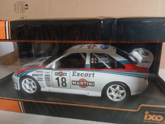 IXO 1:18 - Modelauto - Ford Escort WRC #18 Martini - Ford, Hobby en Vrije tijd, Modelauto's | 1:5 tot 1:12