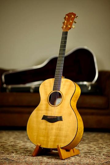 Taylor JKSM Jewel Kilcher Signature Model | Natural beschikbaar voor biedingen