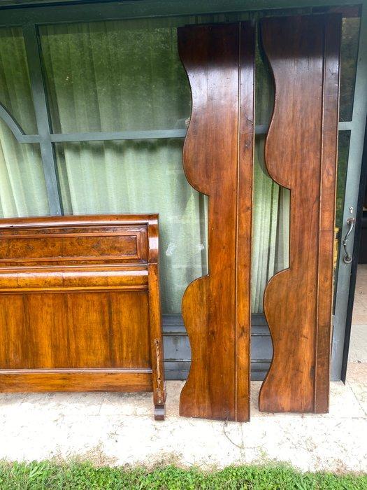 Bed - Walnoot, Wortelnotenhout, Antiek en Kunst, Antiek | Overige Antiek