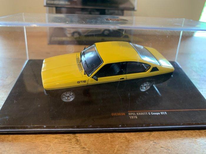 Divers 1:43 - Modelauto (3) - Lot 3 Opel - Kadett C Coupé, Hobby en Vrije tijd, Modelauto's | 1:5 tot 1:12