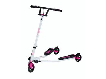 Wiggler step van ROLLZONE, wiggle & stunt step beschikbaar voor biedingen