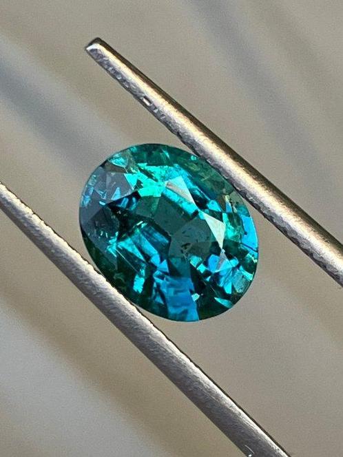1 pcs  Bleu Émeraude  - 1.86 ct - International Gemological, Handtassen en Accessoires, Edelstenen