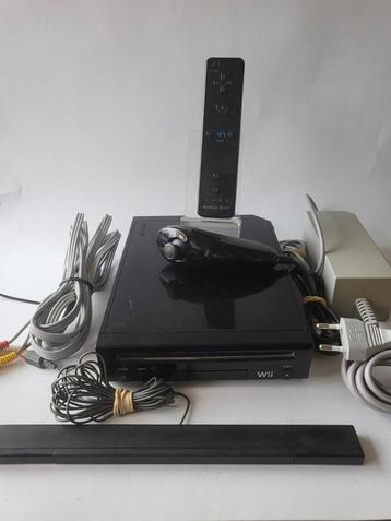 Complete Nintendo Wii Zwart beschikbaar voor biedingen