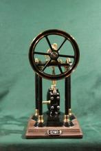 Stoommachine - gelakt messing, Beuken - 2025 - Grote, Antiek en Kunst, Antiek | Speelgoed