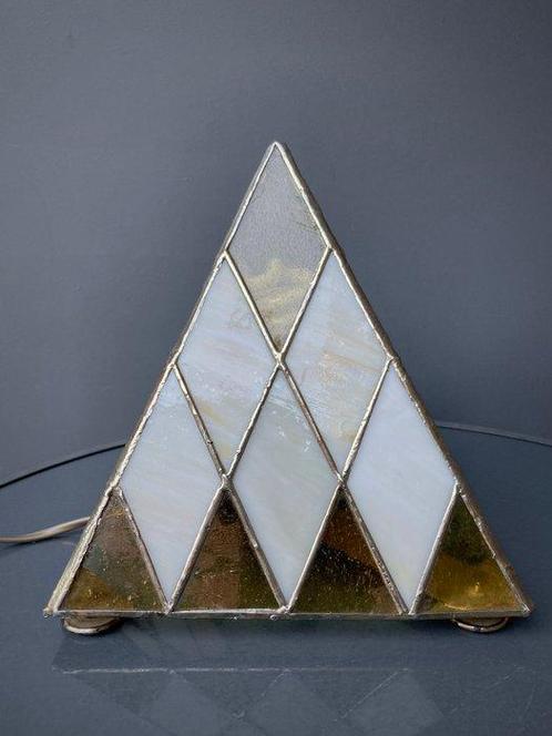 Tafellamp - Messing - Vitrail pyramide-lamp, Antiek en Kunst, Kunst | Designobjecten