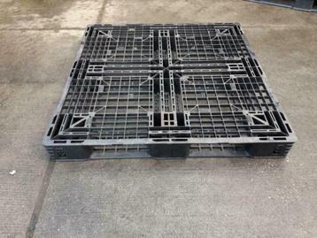 Gebruikte kunststof pallets plastic pallets export pallets