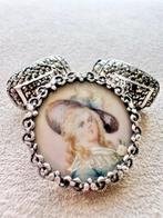 Argent, Broche en vermeil dor et boucles doreilles en, Antiek en Kunst