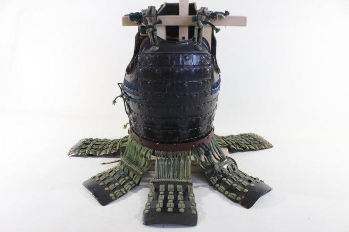 Harnas - Japan - Tetsu Iyozane<br>Twee platen Dou : E3-71, Antiek en Kunst, Antiek | Overige Antiek