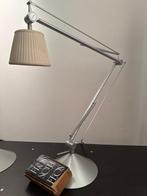 Flos - FLOS - Tafellamp (2) - archimoon - Aluminium - Flos