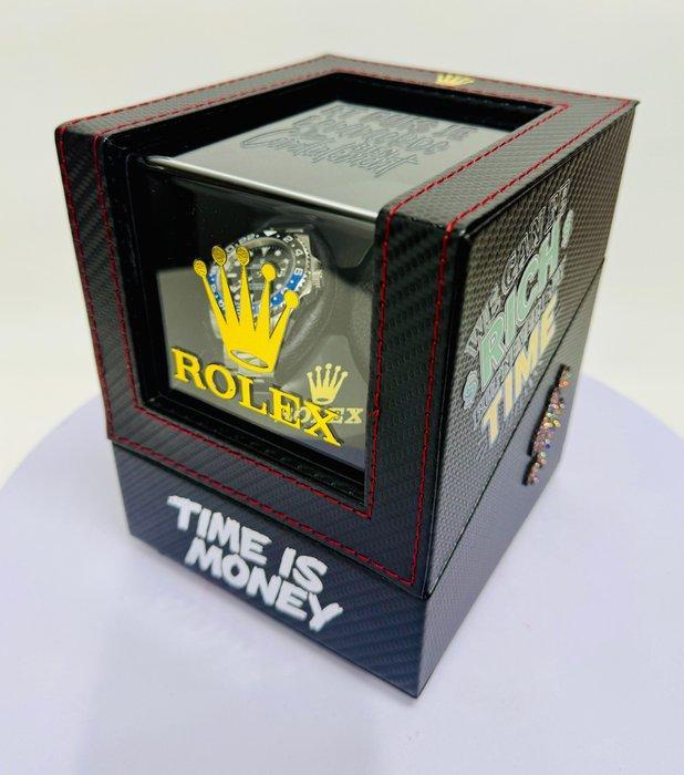 Vanessa Fodera (1981) - TIME IS MONEY - Coffret décoratif, Antiek en Kunst, Kunst | Designobjecten