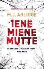 Helen Grace 1 - Iene Miene Mutte 9789022576229, Boeken, Gelezen, M.J. Arlidge, Verzenden
